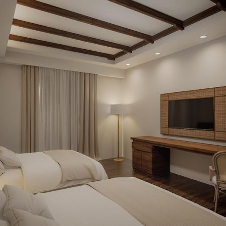 Java Hotel Laoag Buitenkant foto