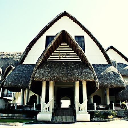 Java Hotel Laoag Buitenkant foto
