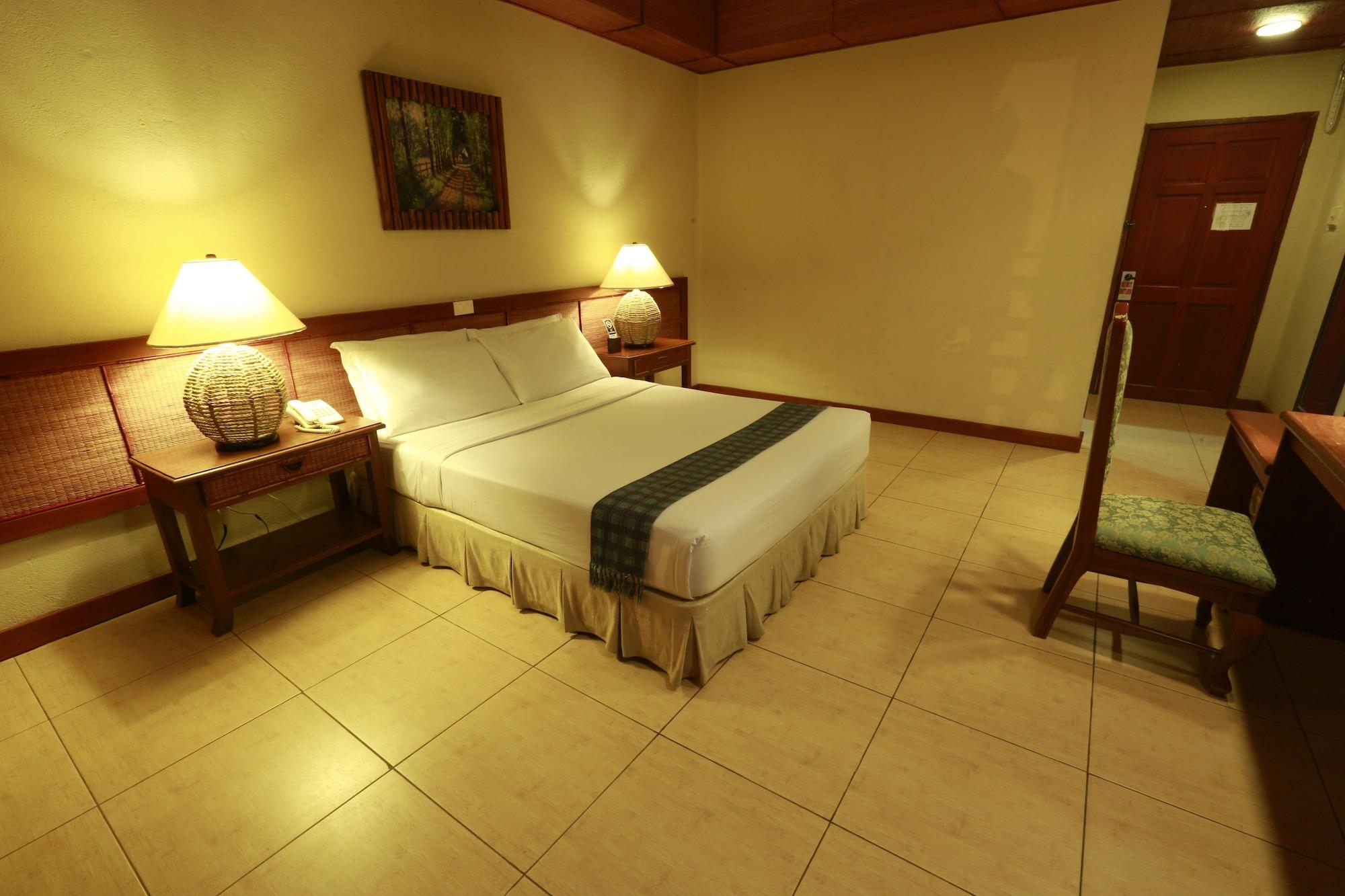 Java Hotel Laoag Buitenkant foto