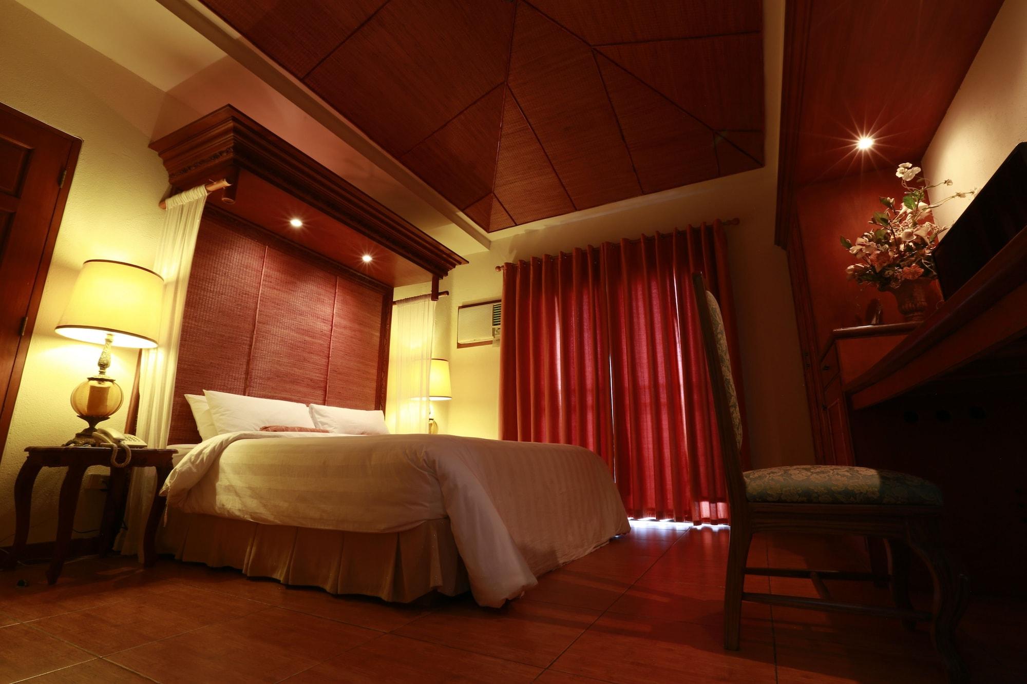 Java Hotel Laoag Buitenkant foto