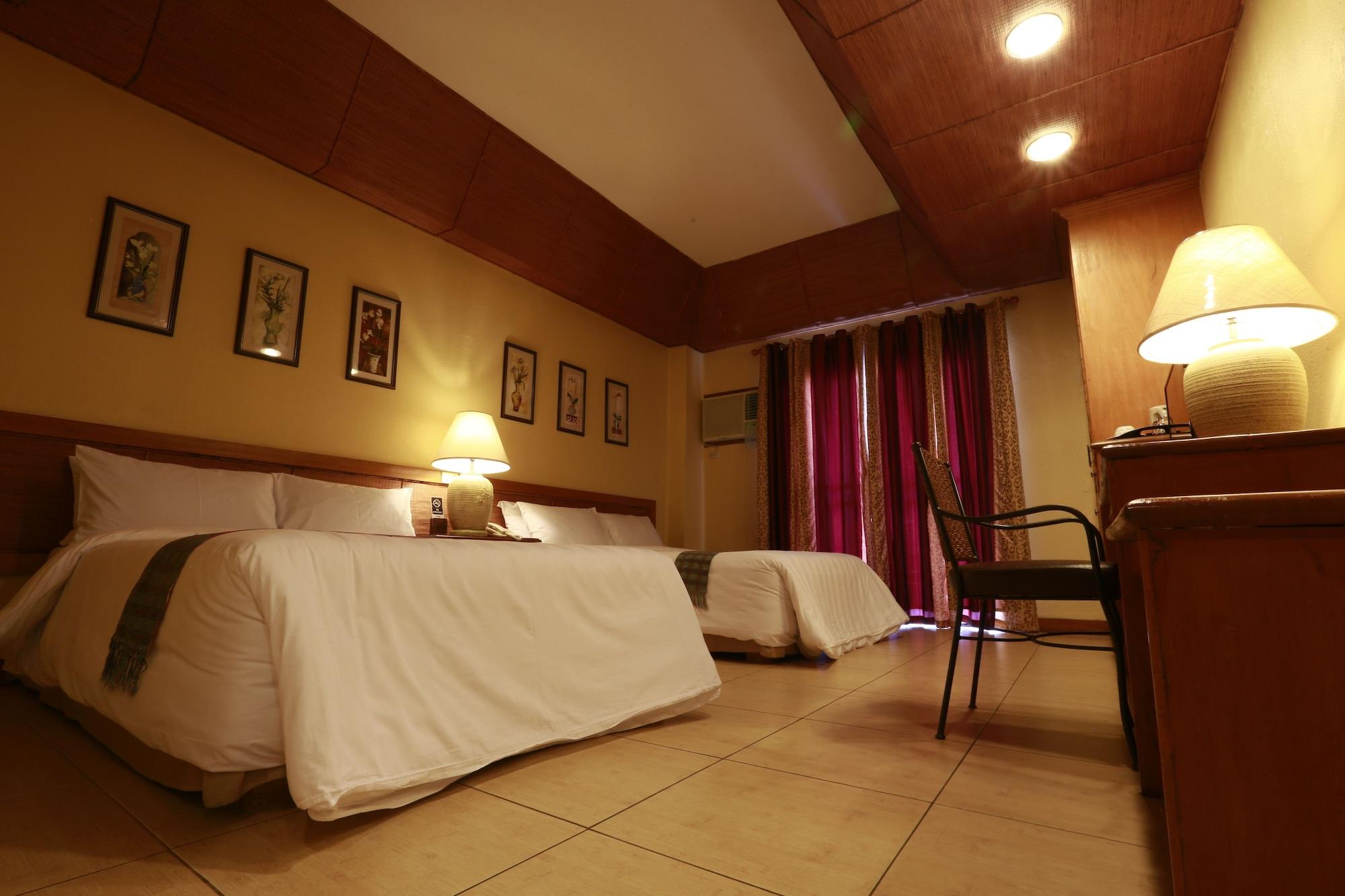 Java Hotel Laoag Buitenkant foto