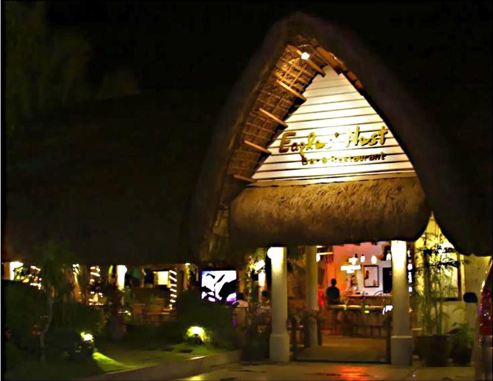 Java Hotel Laoag Buitenkant foto